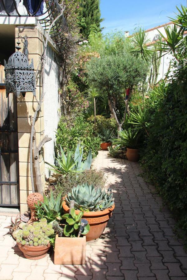 Appartement Dans Quartier Calme Avec Jardin Pour 2 Pers Argeles-sur-Mer Exterior photo